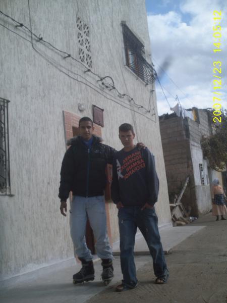 moi et hmi9a